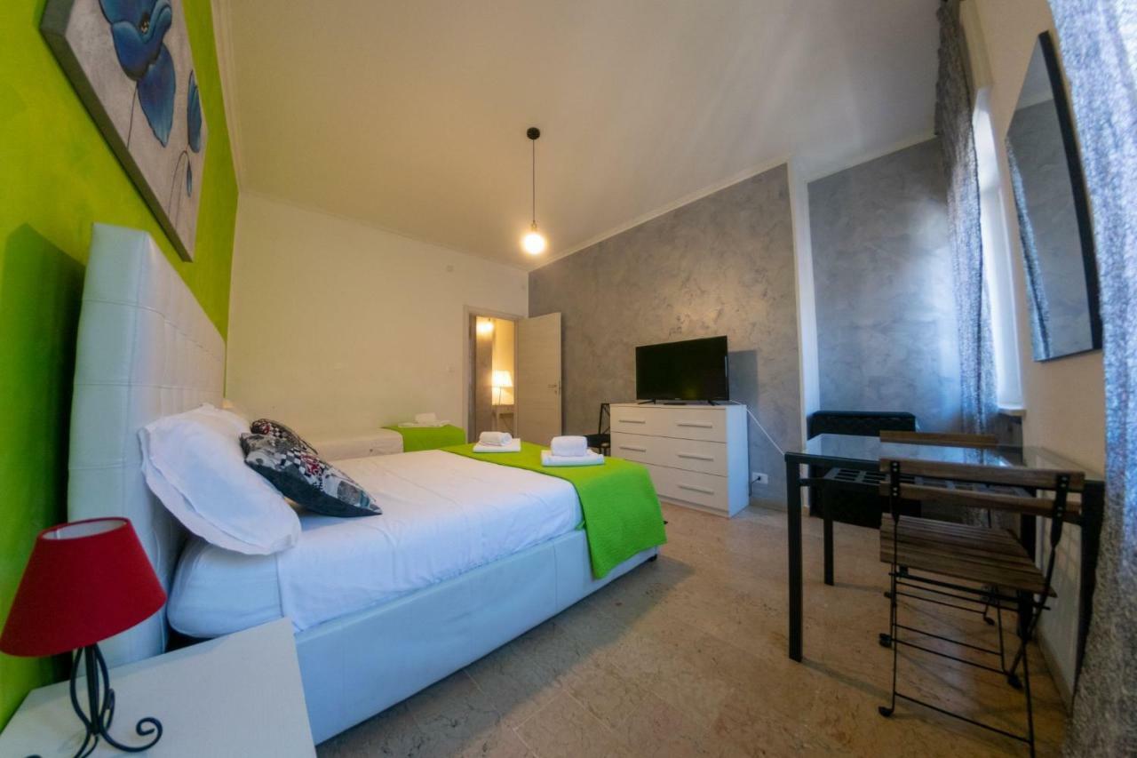 Marconi Rooms And Apartments Βερόνα Εξωτερικό φωτογραφία